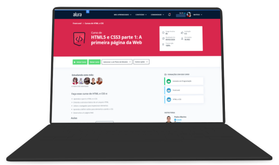 notebook ligado e aberto